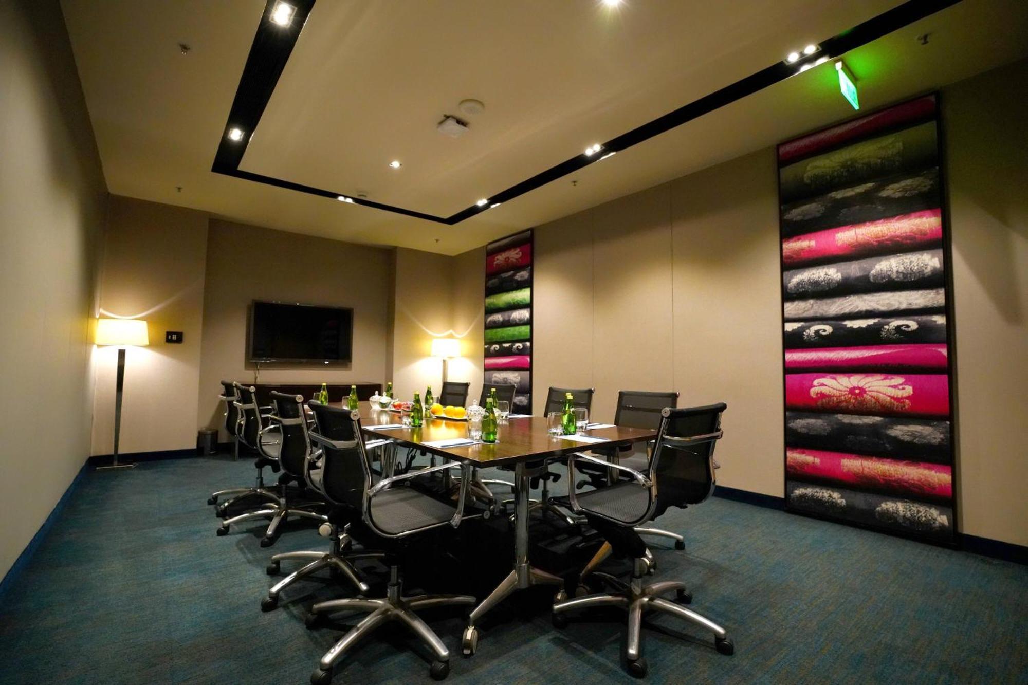 Fairfield By Marriott Bengaluru Rajajinagar Hotel Buitenkant foto